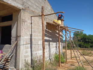 Bambini del Madagascar Tonga Soa - Progetto completamento scuola vicino a Maromandia