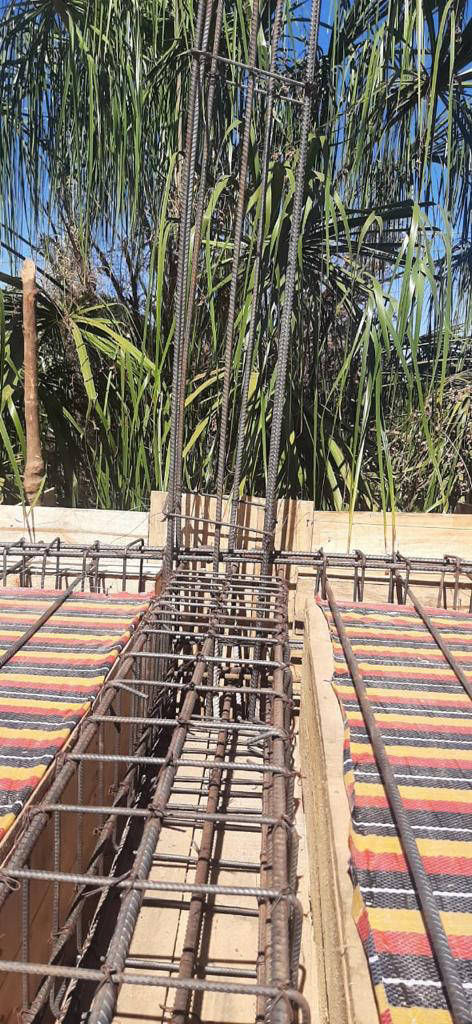 Bambini del Madagascar Tonga Soa - Nuova scuola media